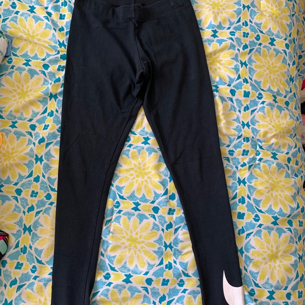 Black Nike full length leggings